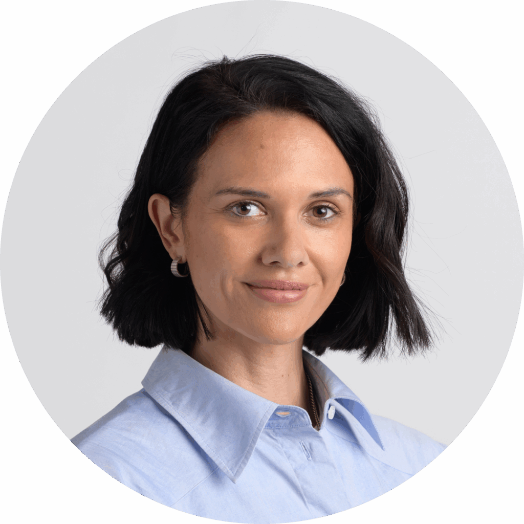 Victoria Fruean Headshot